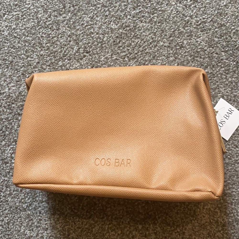NEW! COS BAR Cosmetic Bag tan nude zip